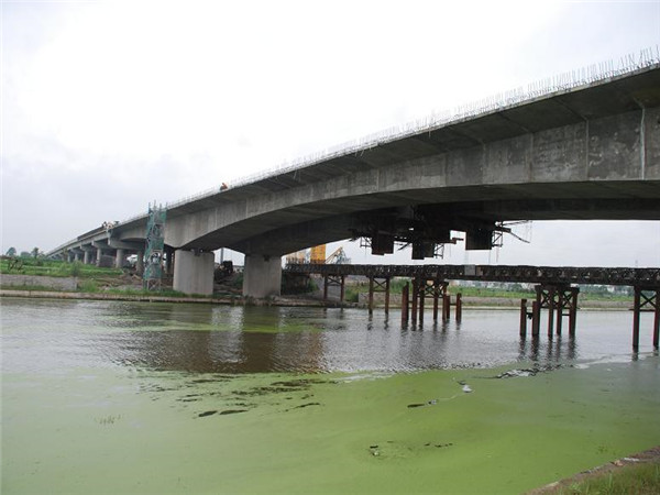 察哈尔右翼前352省道东台西延段通榆河大桥